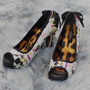 Iron Fist Pinup Peep Toe Platform Pump - US 6